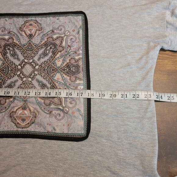 Democracy Jersey Knit Top XL Lace Accent Boho Soft Stretch Knit Gray Oversized - Picture 7 of 10